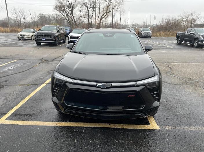 2025 Chevrolet Blazer EV RS eAWD w/Dual-LevelChargeCord 21s AdptvCrz HtdCldMemLthr HD-SrrndVsn Milwaukee WI